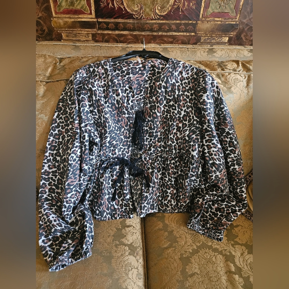 Free People Printed Brunch Babe Top Blouse in Leopard Combo
